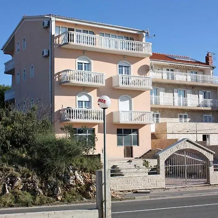 Studio Brodarica 4835c * Brodarica (Sibenik-Knin)